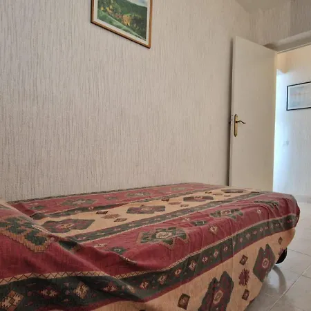 Apartamento Puerto Canal 33 *